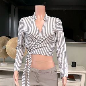 “Right Back” Long-Sleeve Stripped Wrap Shirt. Size US 6. Great Fit!